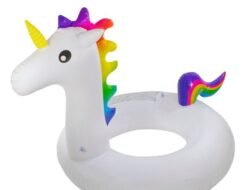 Discount swimming pool accessories for summer fun